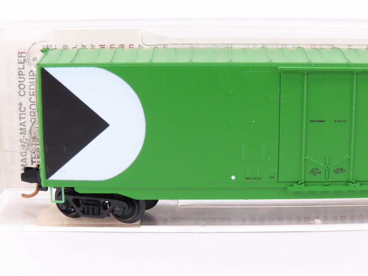 N Micro-Trains MTL 38250 CP Rail Canadian Pacific 50&#39; Plug Door Box Car #80781