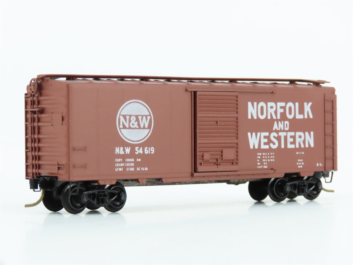 N Scale Kadee Micro-Trains MTL 20039 N&amp;W Railroad 40&#39; Box Car #54619 Blue Label