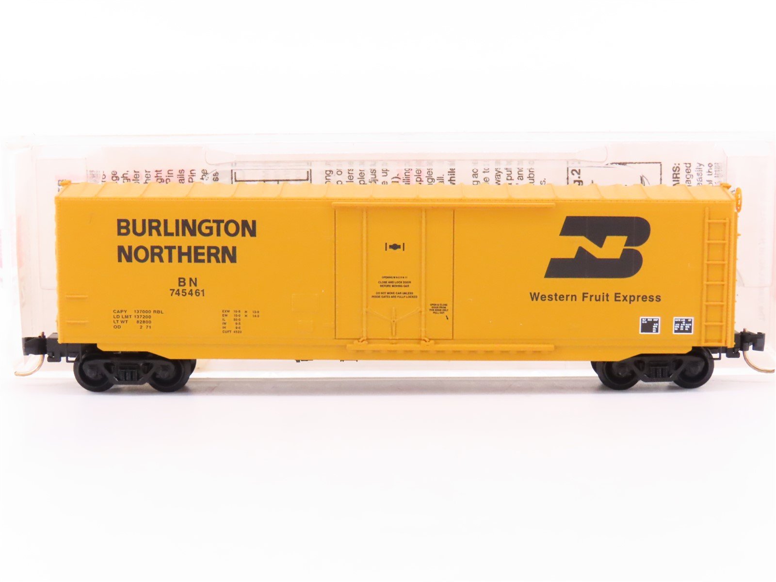N Micro-Trains MTL 38160 BN Western Fruit Express 50' Plug Door Box Car #745461