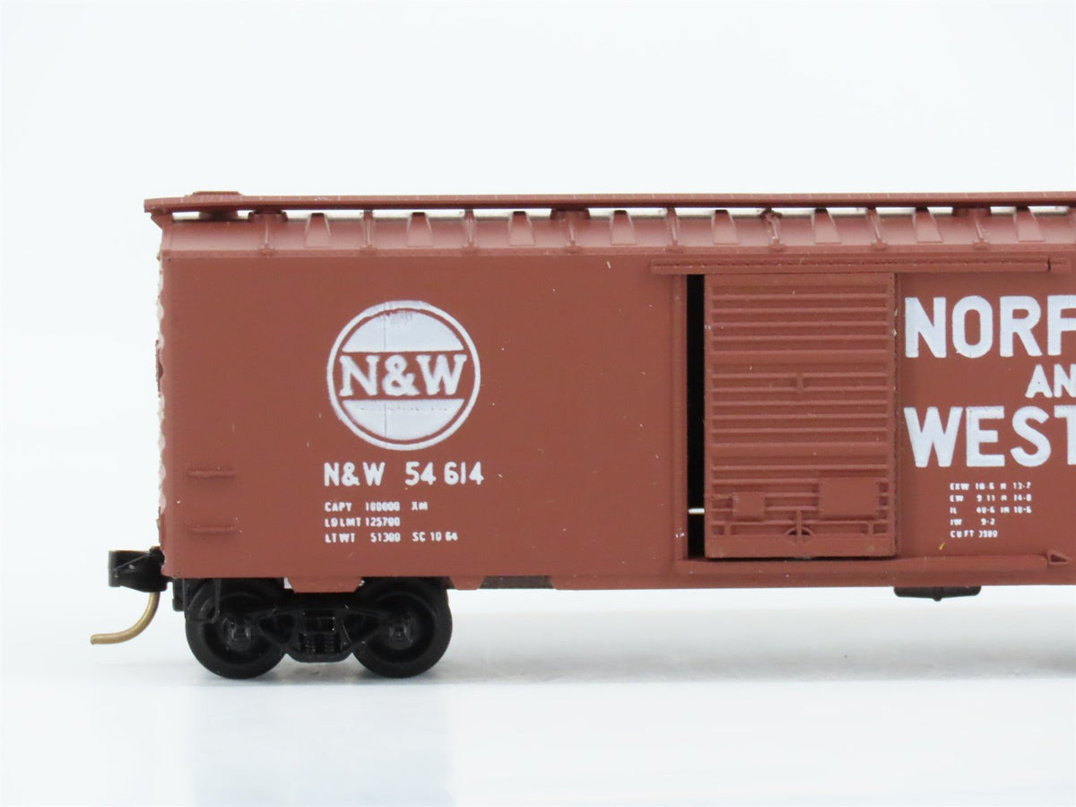 N Scale Kadee Micro-Trains MTL 20039 N&amp;W Railroad 40&#39; Box Car #54614 Blue Label