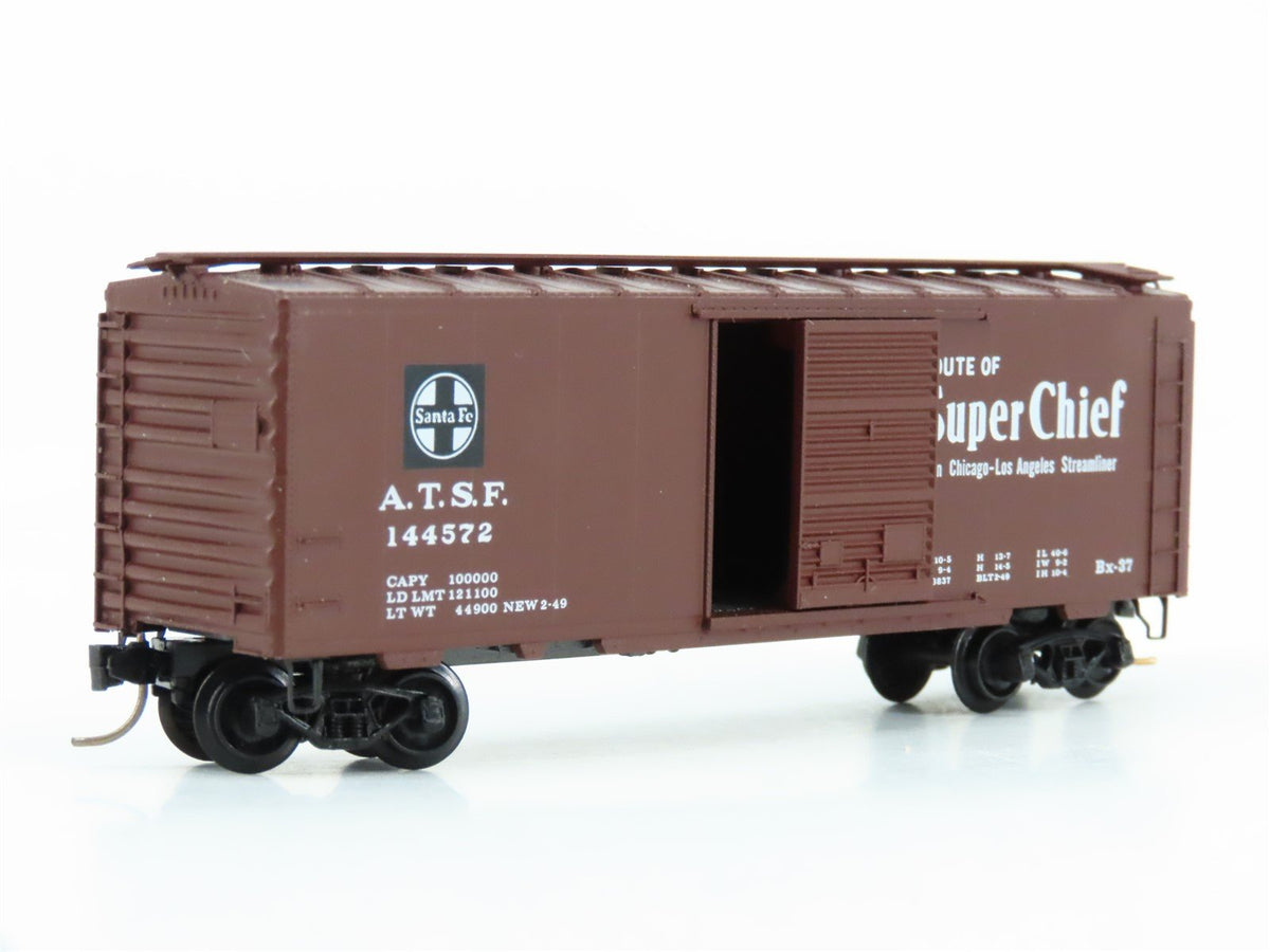 N Kadee Micro-Trains MTL 20020 ATSF Santa Fe Super Chief 40&#39; Box Car #144572