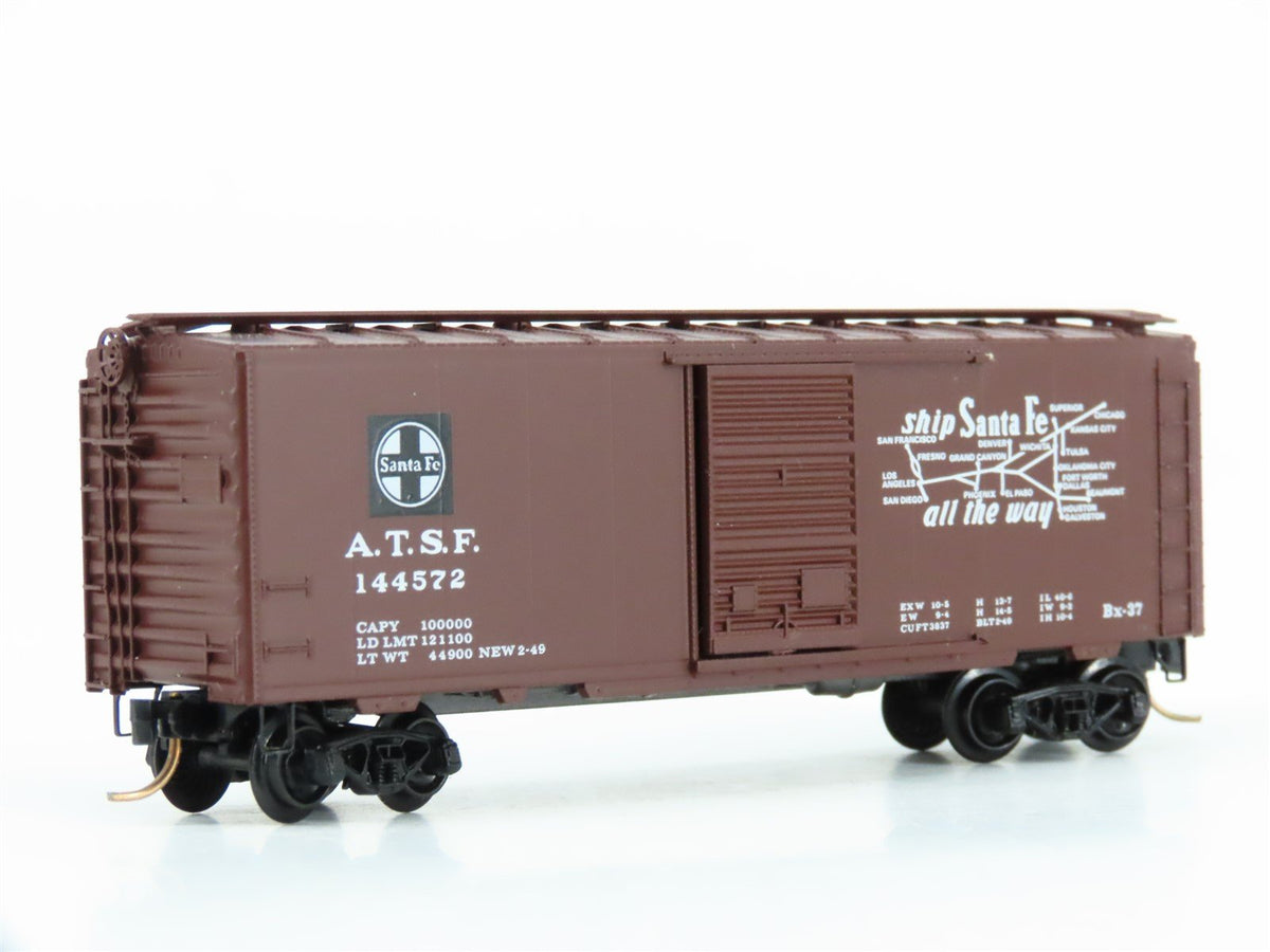 N Kadee Micro-Trains MTL 20020 ATSF Santa Fe Super Chief 40&#39; Box Car #144572