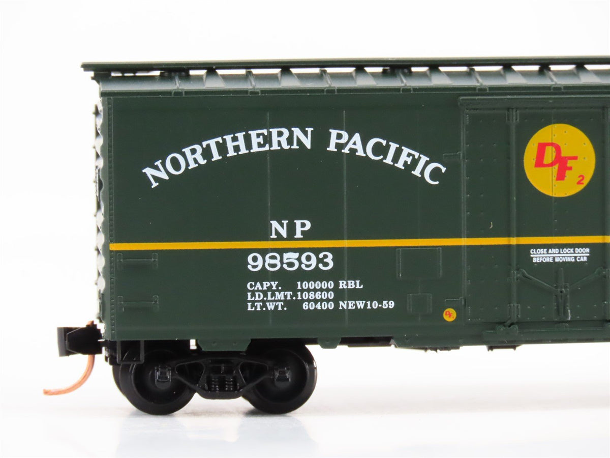 N Scale Micro-Trains MTL 21210 NP Northern Pacific Railroad 40&#39; Box Car #98593