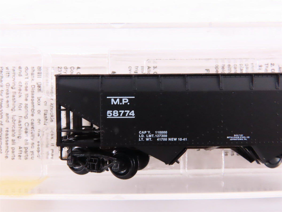 N Kadee Micro-Trains MTL 55320 MP Missouri Pacific 33&#39; 2-Bay Hopper #58774