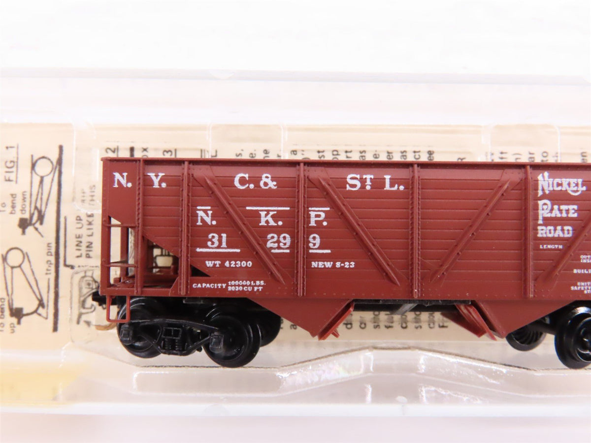 N Kadee Micro-Trains MTL 57050 NKP Nickel Plate Road 33&#39; 2-Bay Hopper #31299