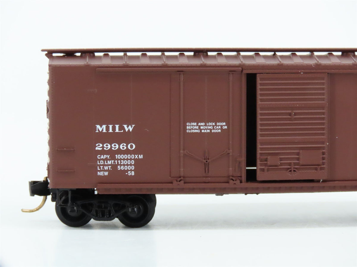 N Scale Micro-Trains MTL 22180 MILW Milwaukee Road 40&#39; Box Car #29960