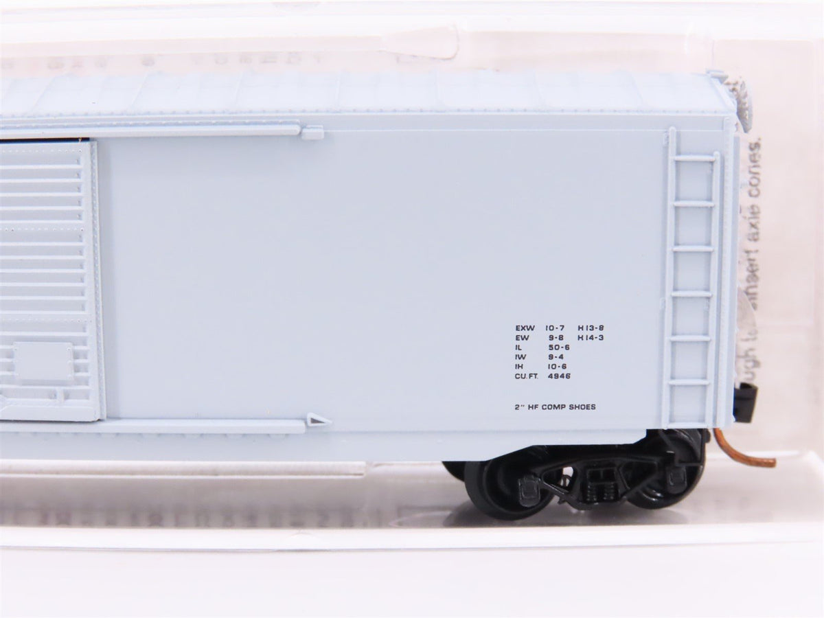 N Micro-Trains MTL 77040 USN United States Navy 50&#39; Standard Boxcar #61-05146