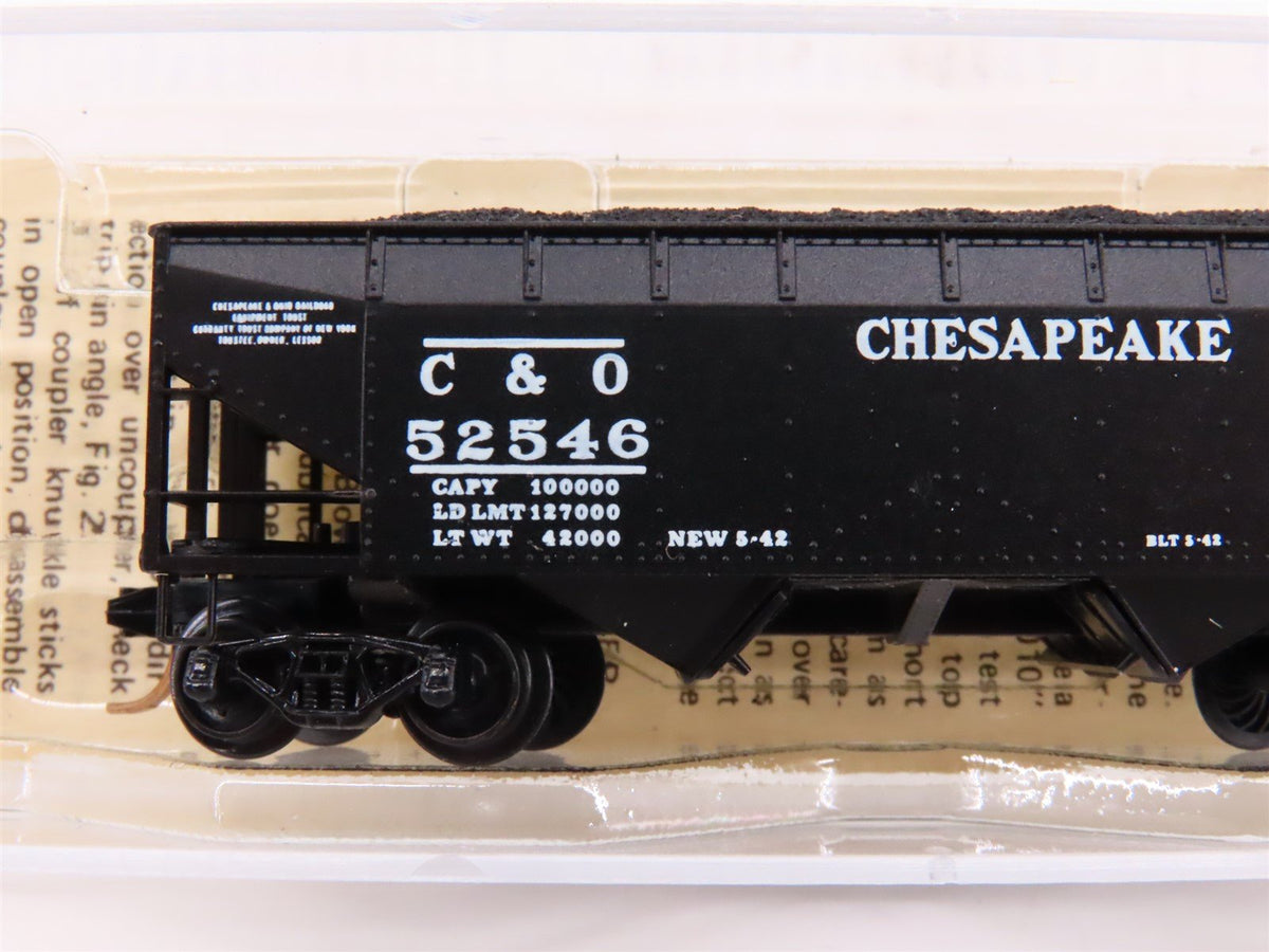 N Kadee Micro-Trains MTL 55030 C&amp;O Chesapeake &amp; Ohio 2-Bay Hopper #52546 w/ Load