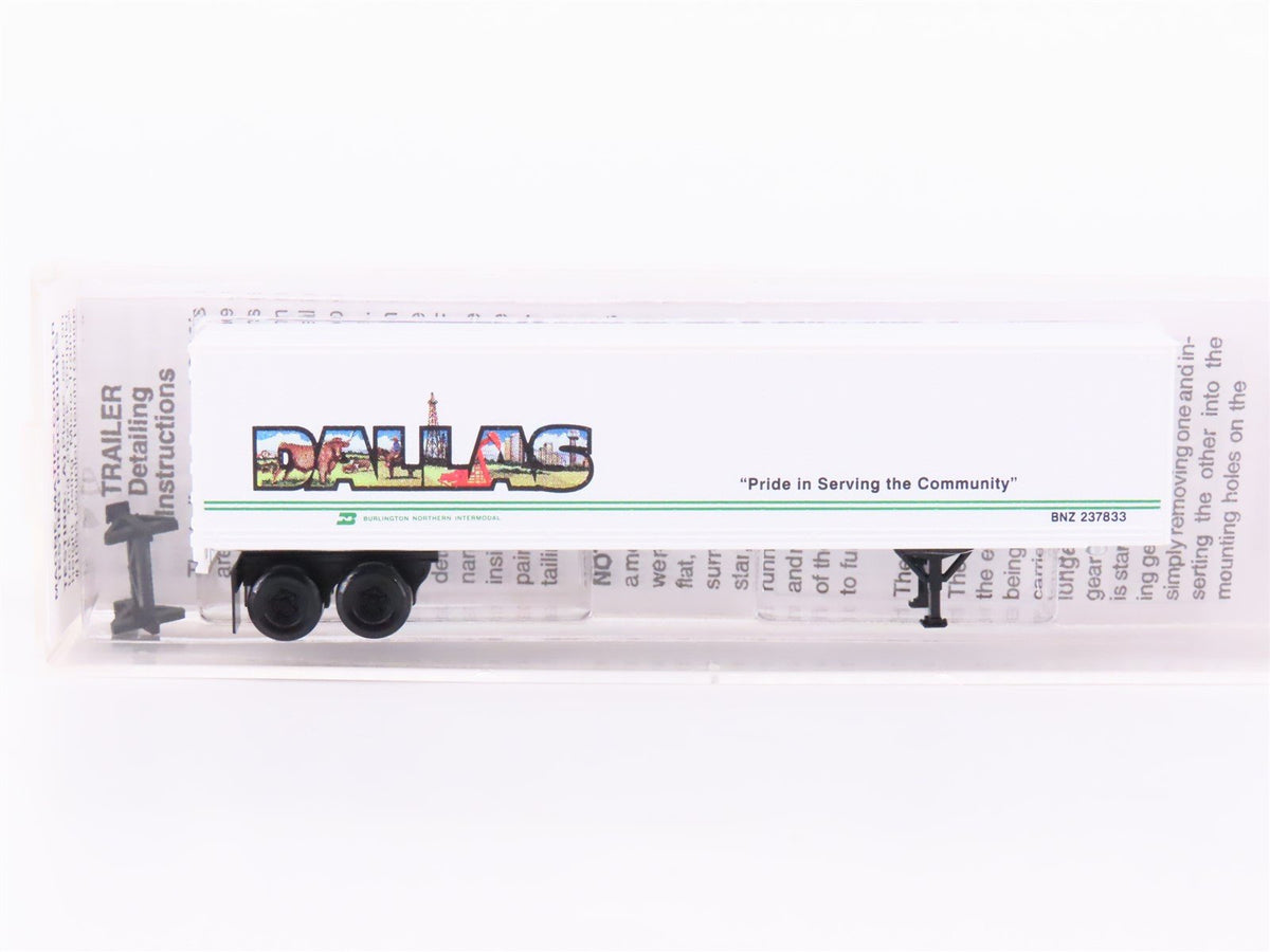 N Scale Micro-Trains MTL 67180 BNZ BN Intermodal Dallas 45&#39; Trailer