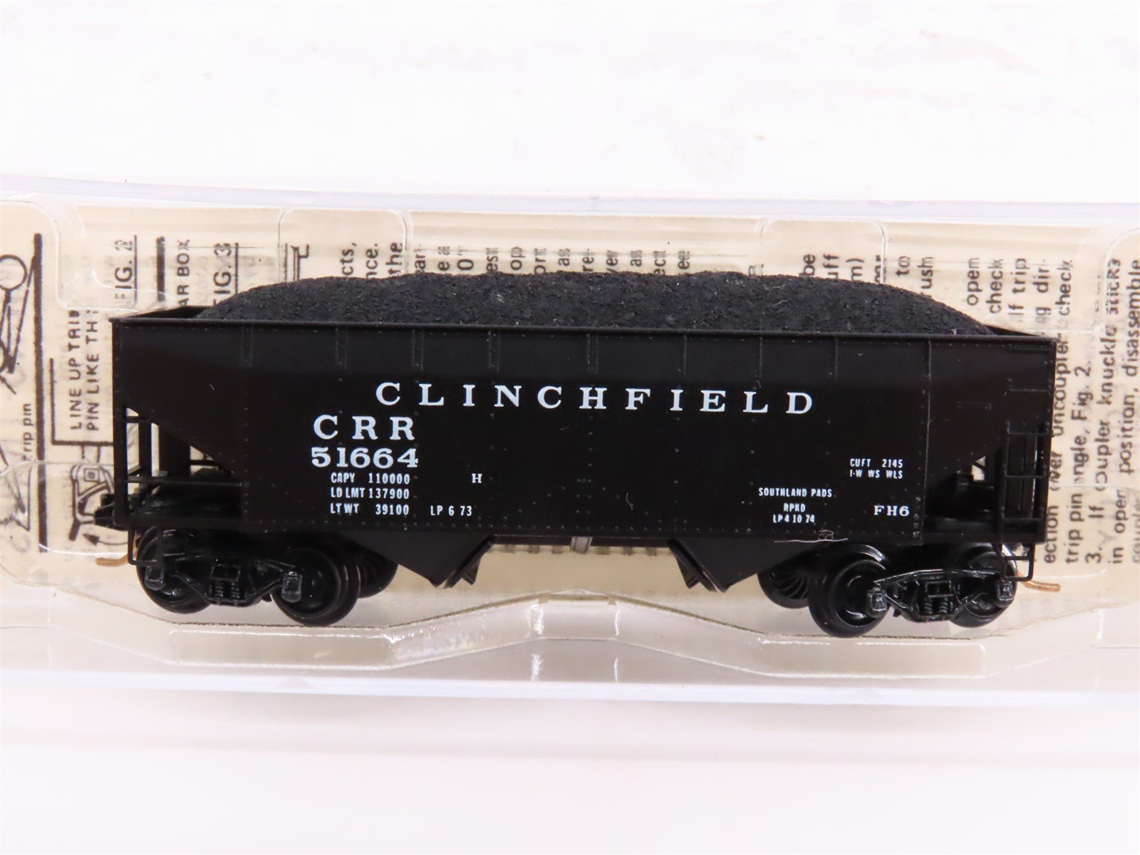 N Kadee Micro-Trains MTL 55100 CRR Clinchfield 33' 2-Bay Hopper #51664 w/ Load