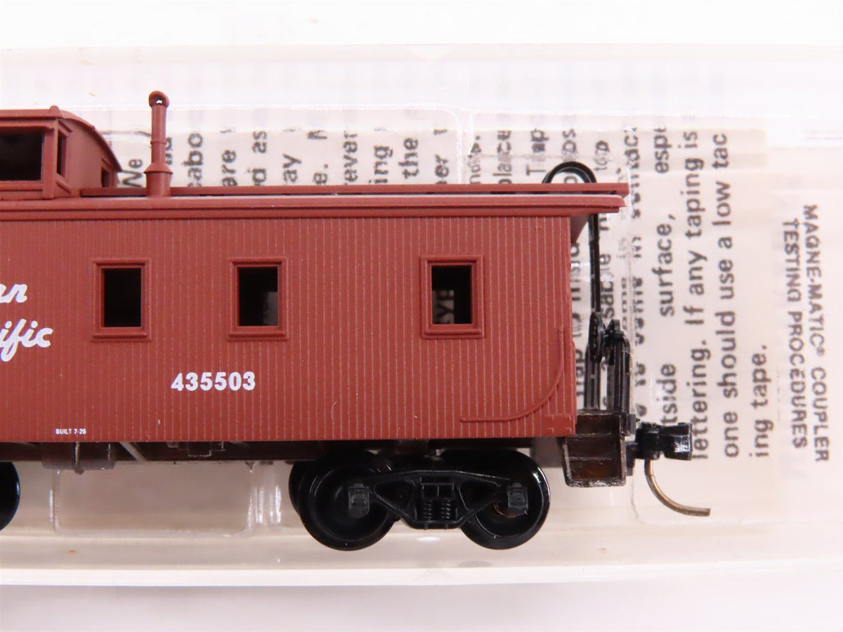 N Kadee Micro-Trains MTL 51010 CP Canadian Pacific Offset Cupola Caboose #435503