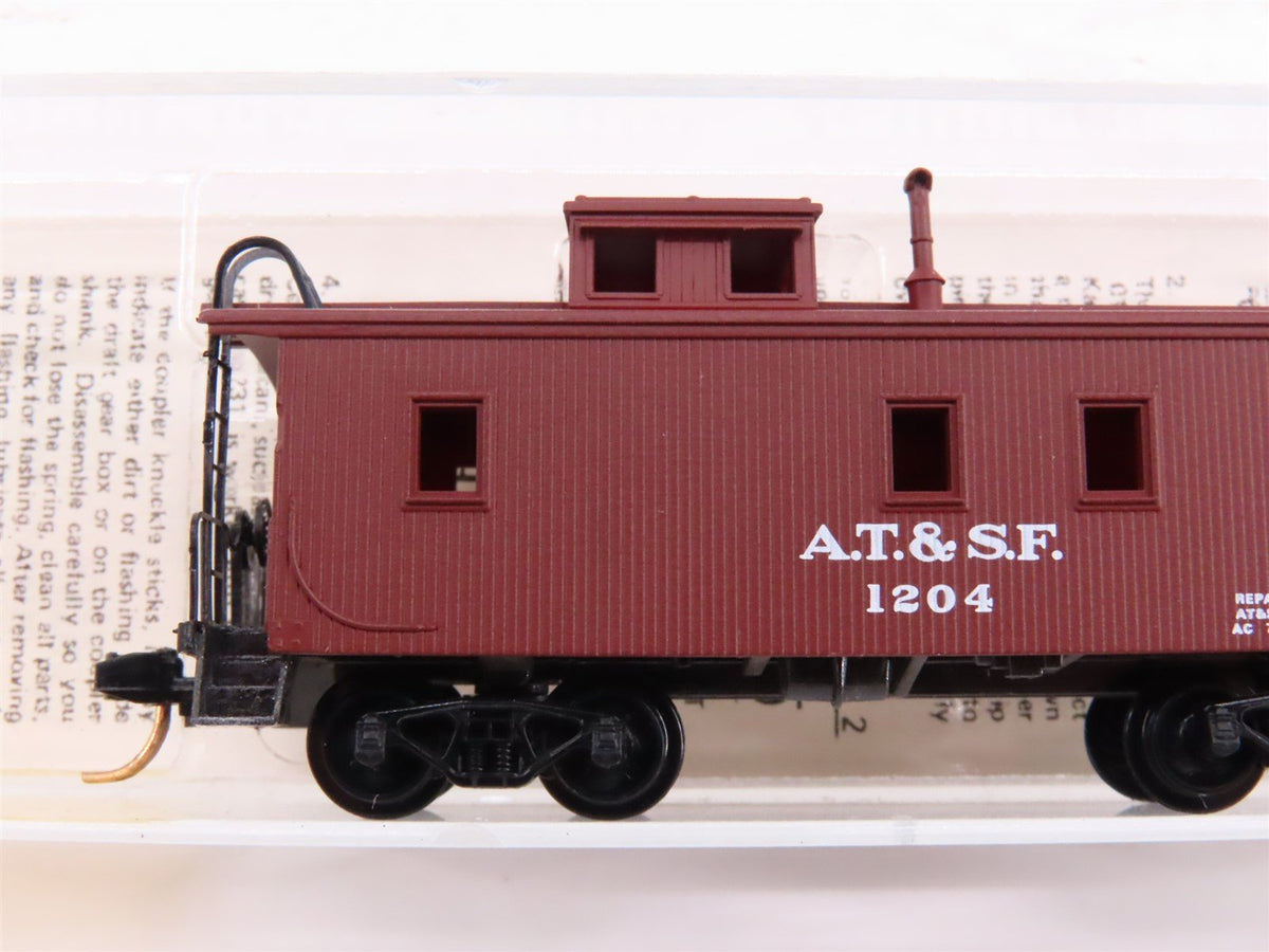 N Kadee Micro-Trains MTL 50040 ATSF Santa Fe 34&#39; Offset Cupola Caboose #1204