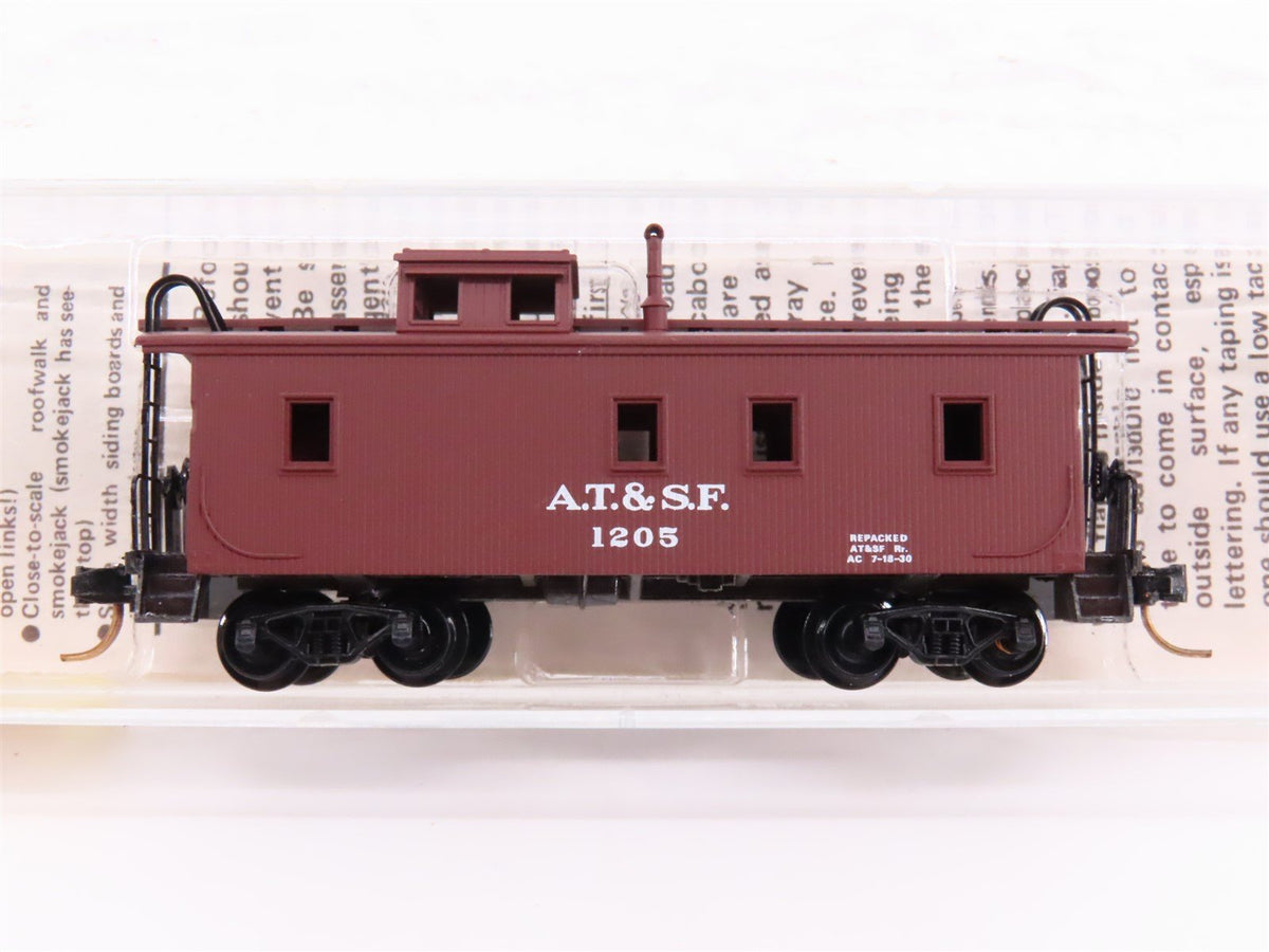 N Kadee Micro-Trains MTL 50040 ATSF Santa Fe 34&#39; Offset Cupola Caboose #1205