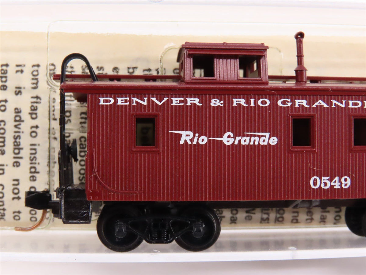 N Kadee Micro-Trains MTL 50110 D&amp;RGW Rio Grande 34&#39; Offset Cupola Caboose #0549