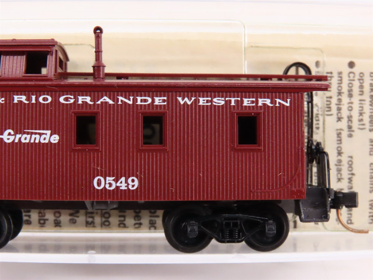 N Kadee Micro-Trains MTL 50110 D&amp;RGW Rio Grande 34&#39; Offset Cupola Caboose #0549