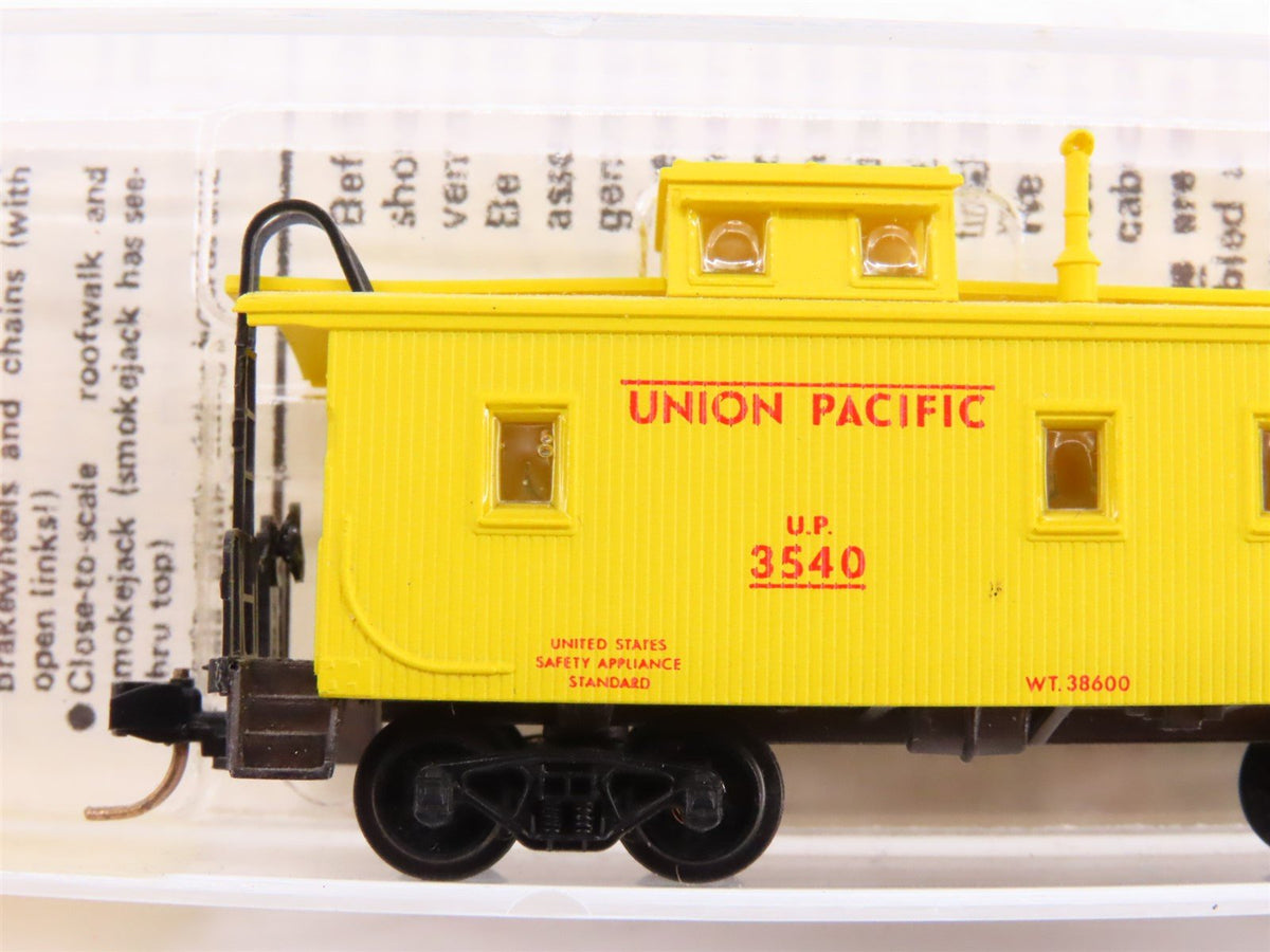 N Kadee Micro-Trains MTL 50100 UP Union Pacific 34&#39; Offset Cupola Caboose #3540