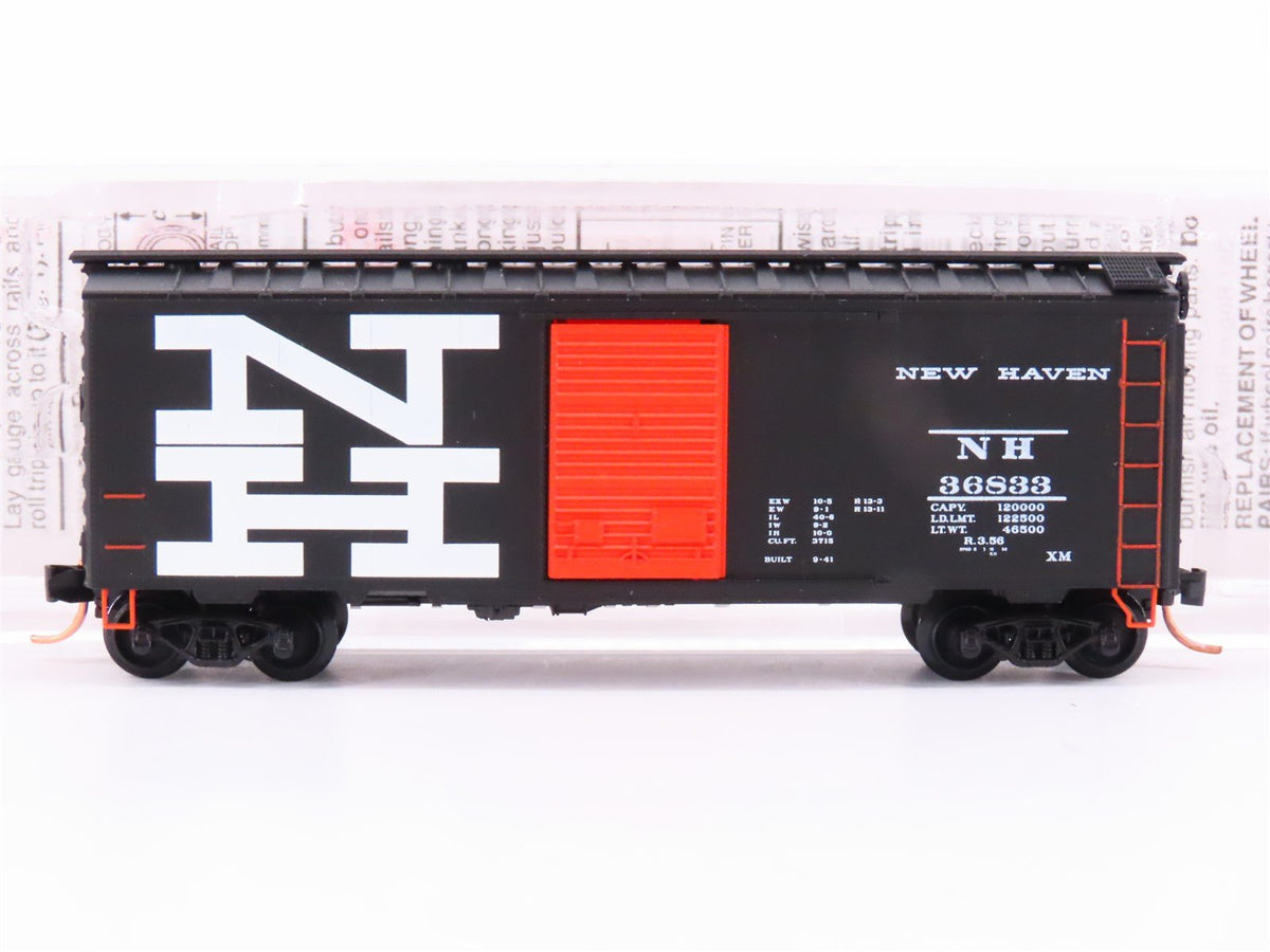 N Scale Micro-Trains MTL 20556 NH New Haven 40&#39; Single Door Box Car #36833