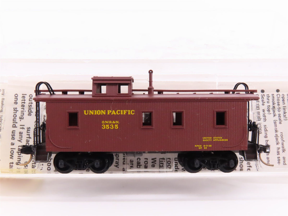 N Kadee Micro-Trains MTL 50010 UP / OWR&amp;N 34&#39; Offset Cupola Wood Caboose #3535