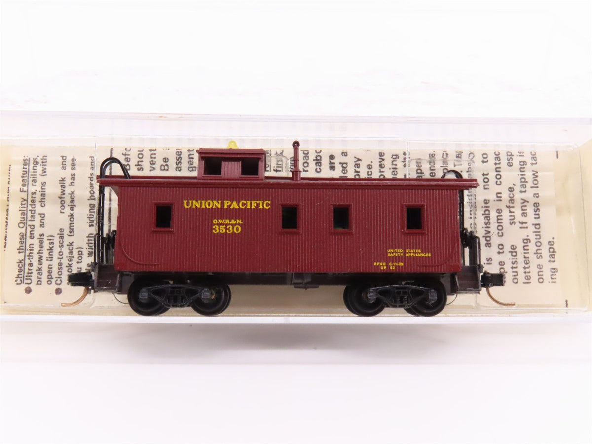 N Kadee Micro-Trains MTL 50010 UP / OWR&amp;N 34&#39; Offset Cupola Wood Caboose #3530