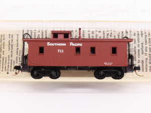 N Kadee Micro-Trains MTL 50071 SP Southern Pacific Offset Cupola Caboose #711