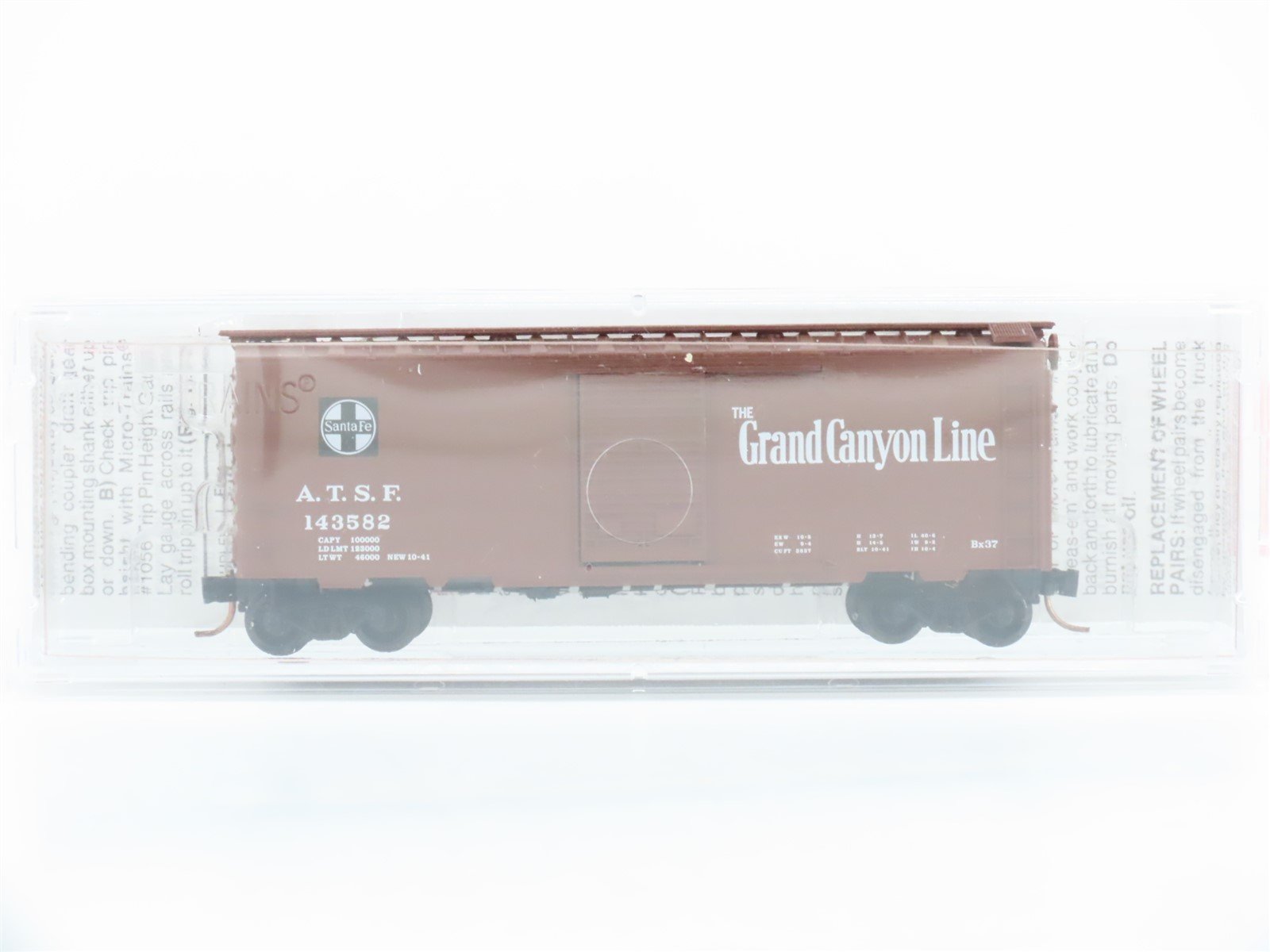 N Scale Micro-Trains MTL 20060 ATSF Santa Fe Grand Canyon 40' Box Car #143582