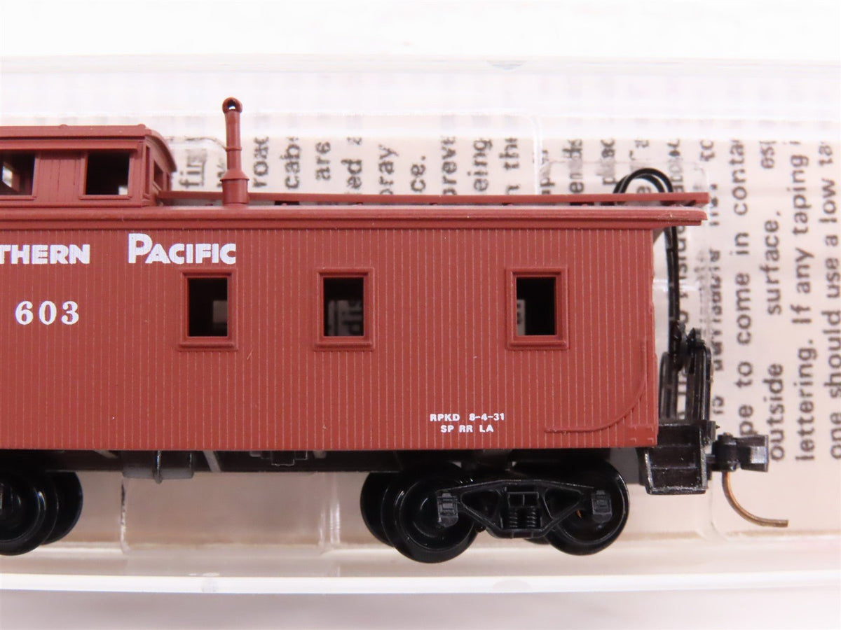 N Kadee Micro-Trains MTL 50070 SP Southern Pacific Offset Cupola Caboose #603