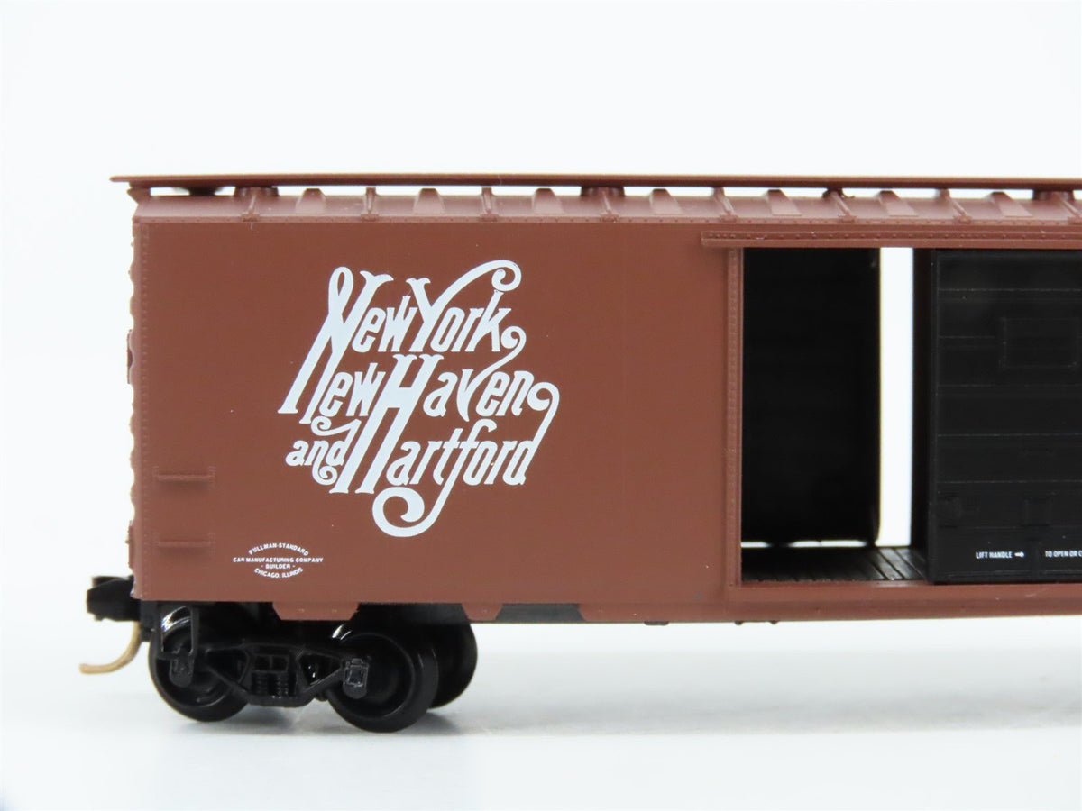 N Scale Micro-Trains MTL 20029 NH New Haven 40&#39; Single Door Box Car #35143