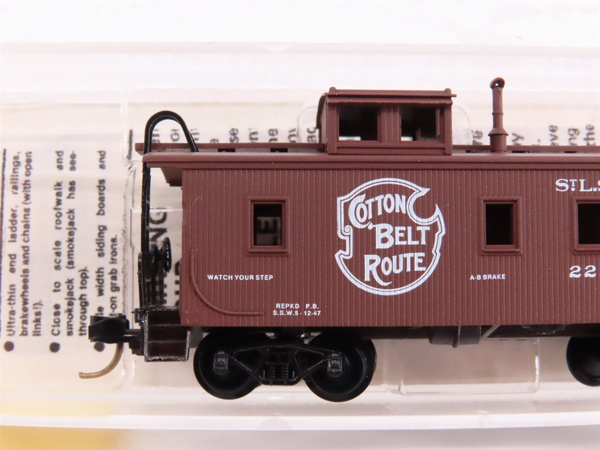 N Micro-Trains MTL 51170 StLSW Cotton Belt 34&#39; Offset Cupola Wood Caboose #2223