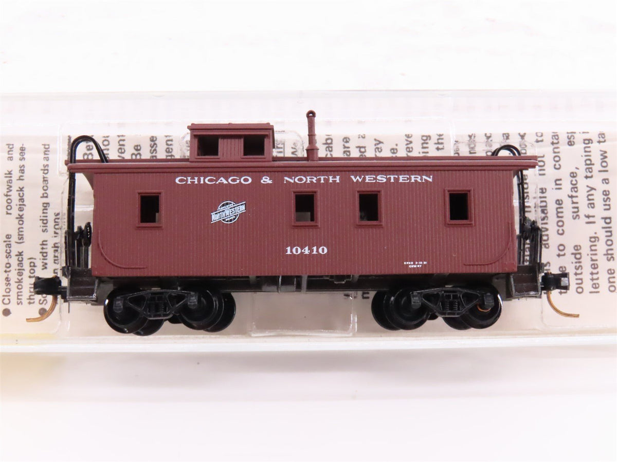 N Scale Kadee Micro-Trains MTL 50200 CNW 34&#39; Offset Cupola Wood Caboose #10410