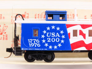 N Kadee Micro-Trains MTL 50990 USA 200 Bicentennial 34' Offset Cupola Caboose