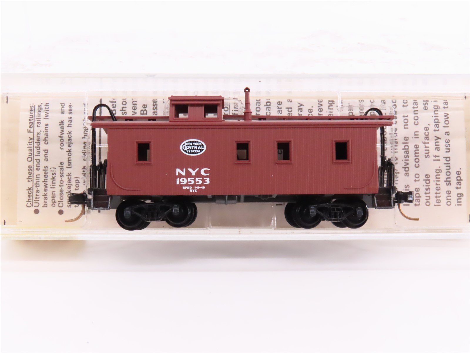 N Kadee Micro-Trains MTL 50060 NYC New York Central Offset Cupola Caboose #19553