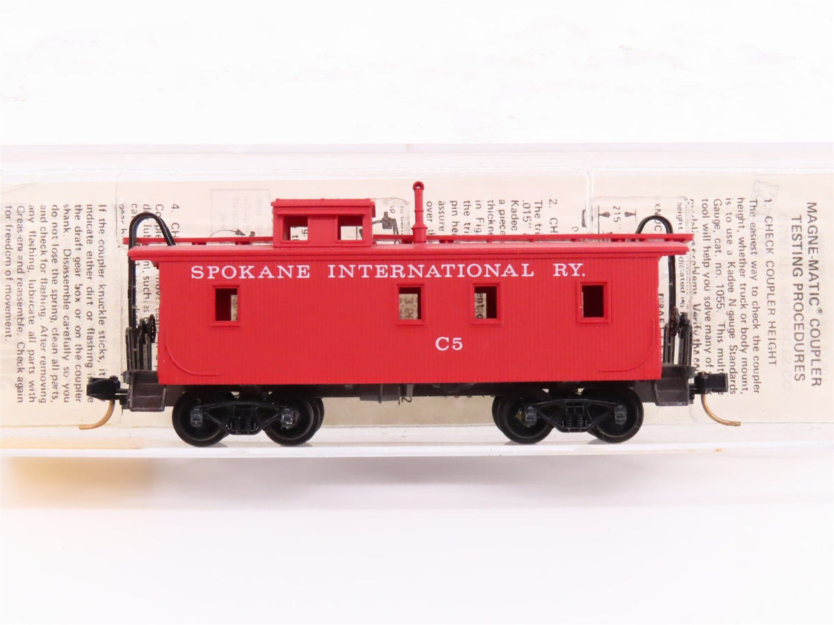 N Kadee Micro-Trains MTL 50130 SIRY Spokane Int&#39;l 34&#39; Offset Cupola Caboose #C5