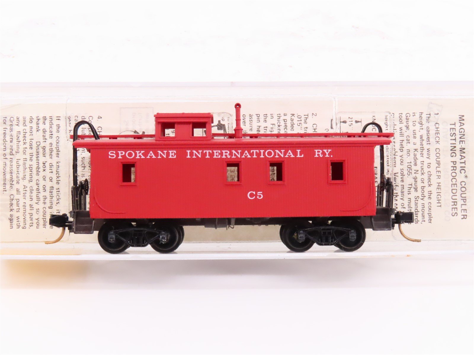 N Kadee Micro-Trains MTL 50130 SIRY Spokane Int'l 34' Offset Cupola Caboose #C5