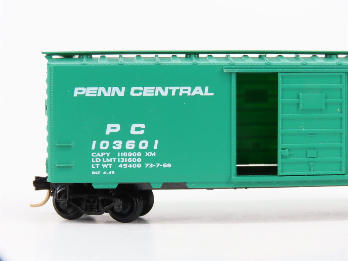 N Scale Micro-Trains MTL 20160 PC Penn Central 40&#39; Single Door Box Car #103601