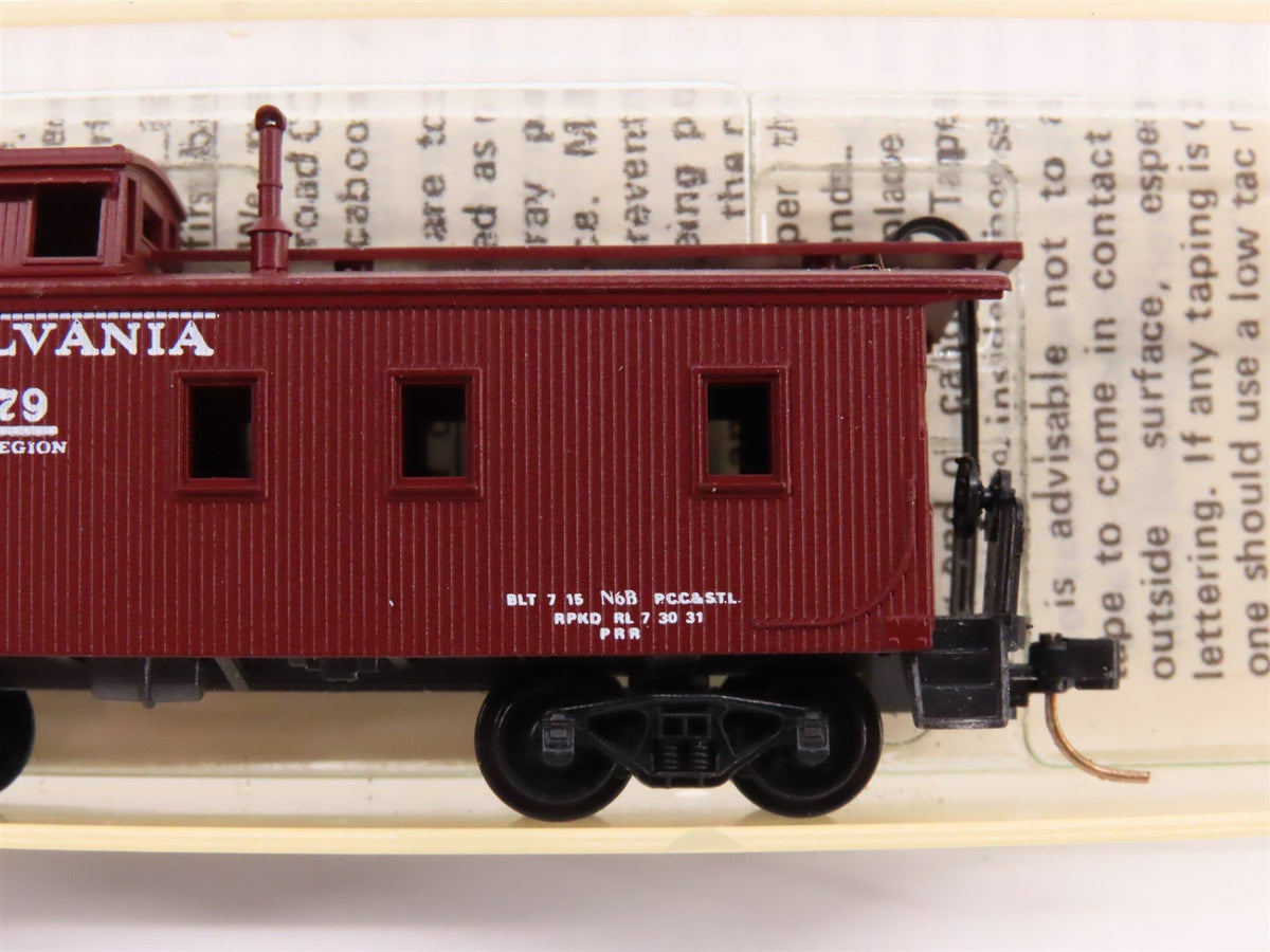 N Kadee Micro-Trains MTL 50020 PRR Pennsylvania Offset Cupola Caboose #981679