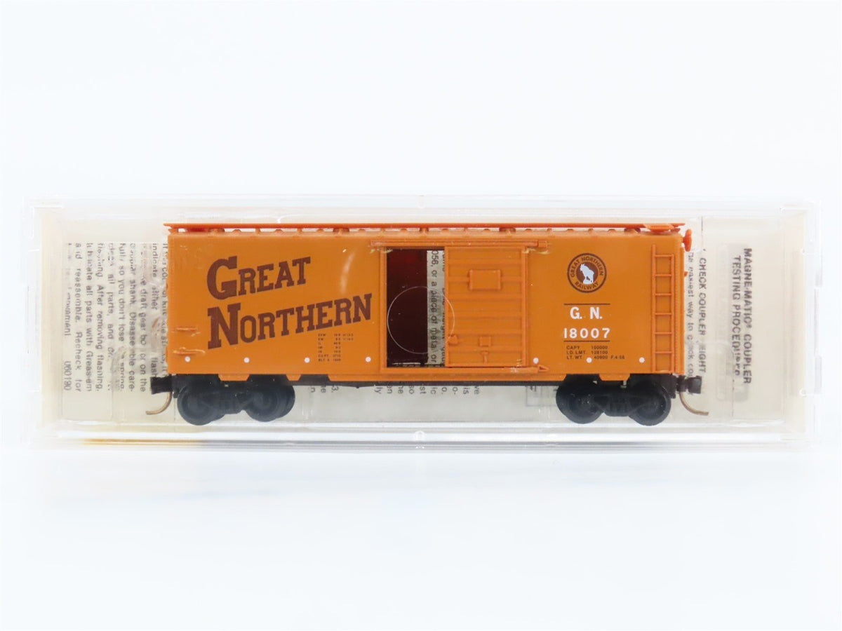 N Scale Micro-Trains MTL 20190 GN Great Northern 40&#39; Single Door Box Car #18007