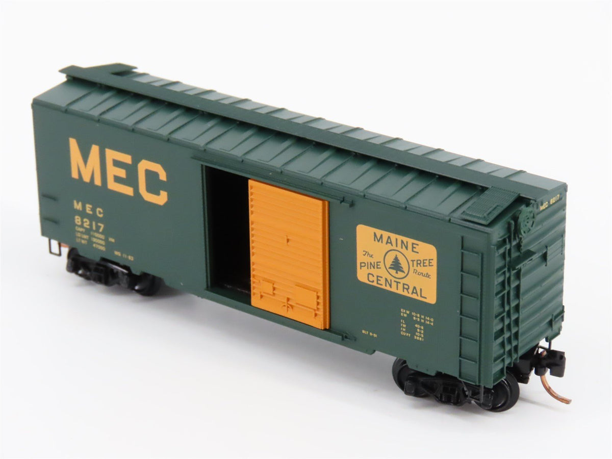 N Scale Micro-Trains MTL 20220 MEC Pine Tree Route 40&#39; Single Door Box Car #8217