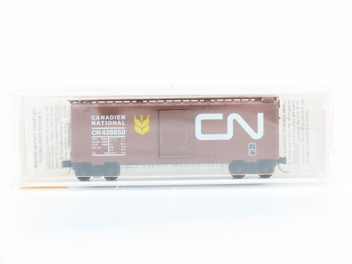 N Scale Micro-Trains MTL 20550 CN Canadian National Railroad 40&#39; Box Car #428650