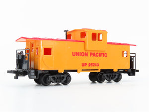 HO Scale Bachmann 61600 UP Union Pacific F9A Diesel Locomotive #1468 w/ Caboose