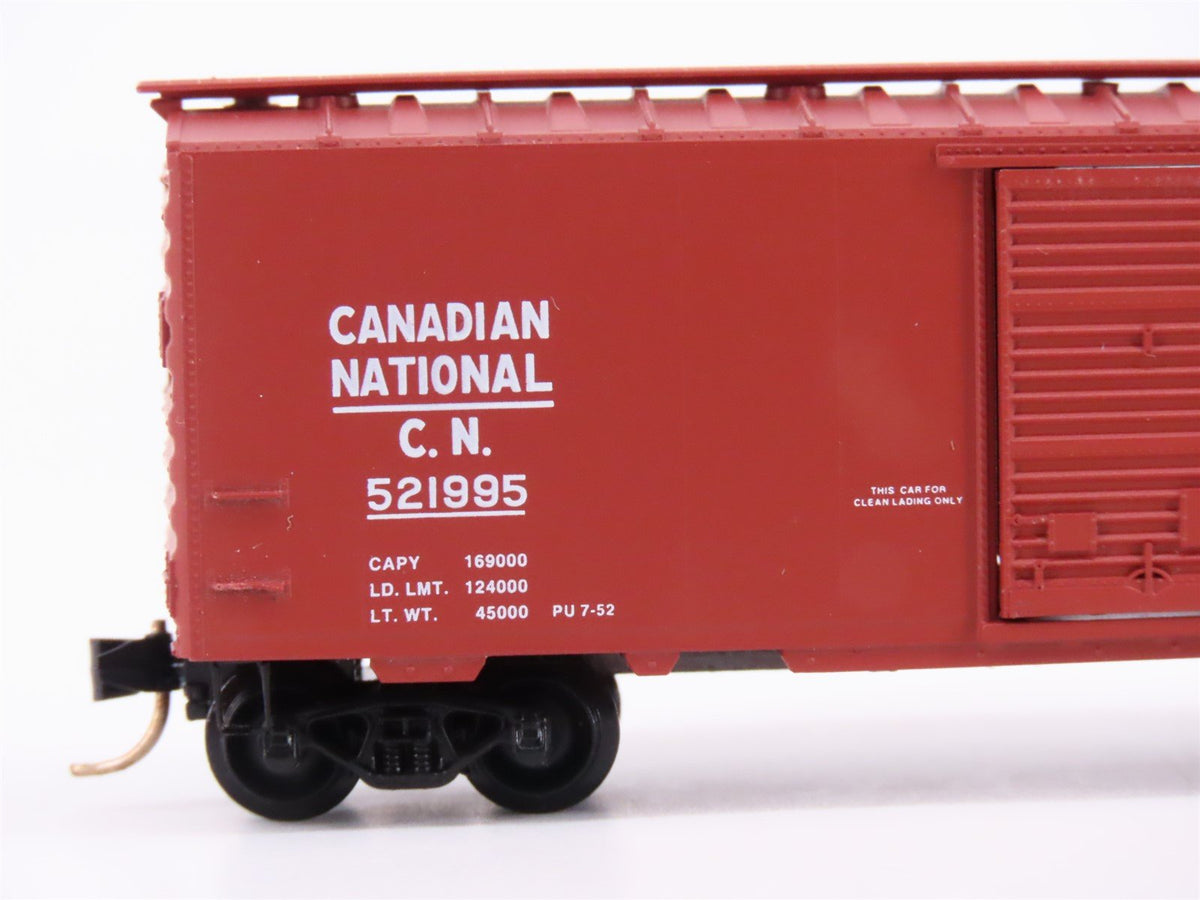 N Scale Micro-Trains MTL 20206 CN Canadian National Railroad 40&#39; Box Car #521995