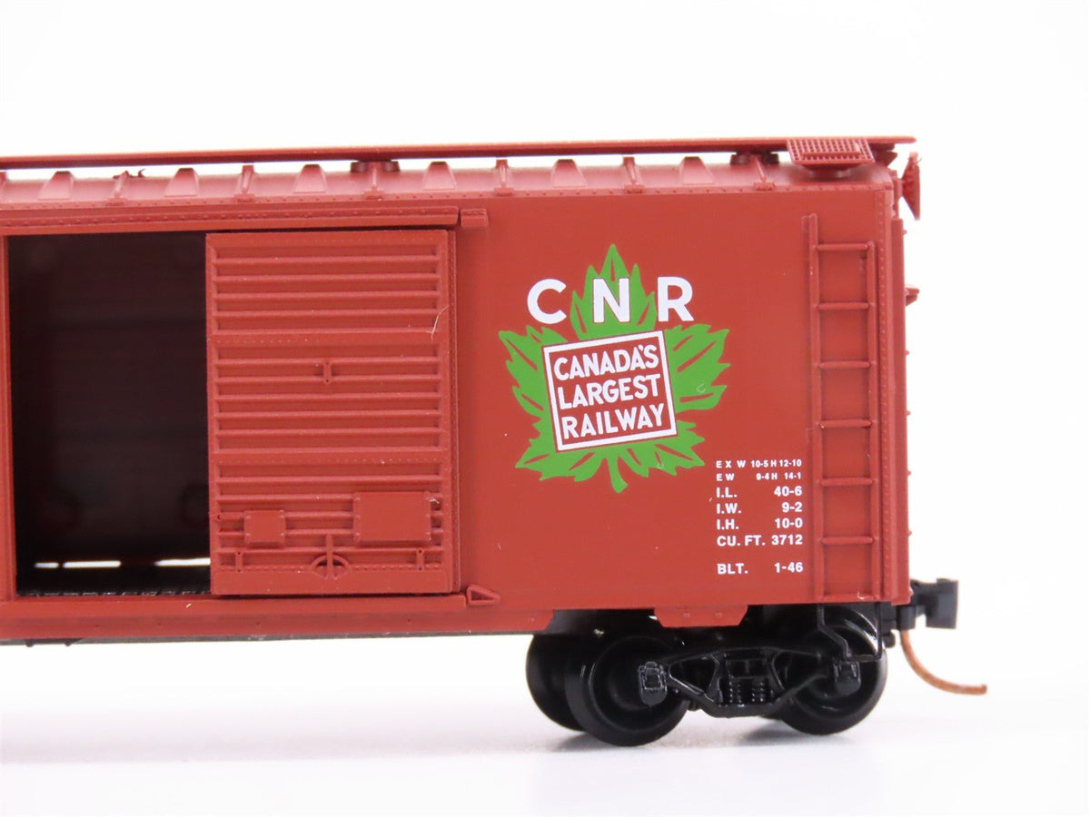 N Scale Micro-Trains MTL 20206 CN Canadian National Railroad 40&#39; Box Car #521992