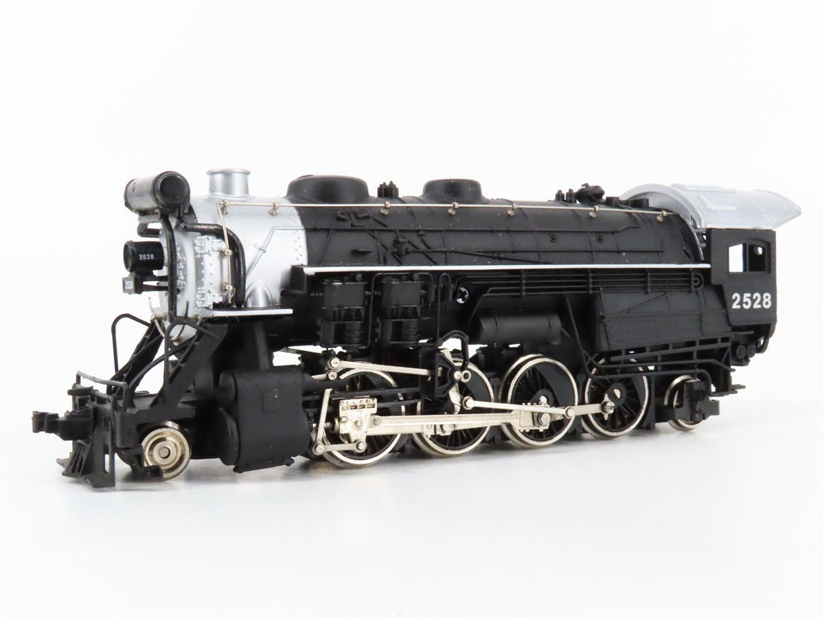 HO Scale Bachmann 41-545-01 UP Union Pacific 2-8-2 Steam Locomotive #2528