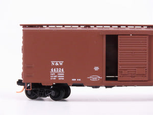 N Scale Micro-Trains MTL 20606 N&W Norfolk & Western Railroad 40' Box Car #44324