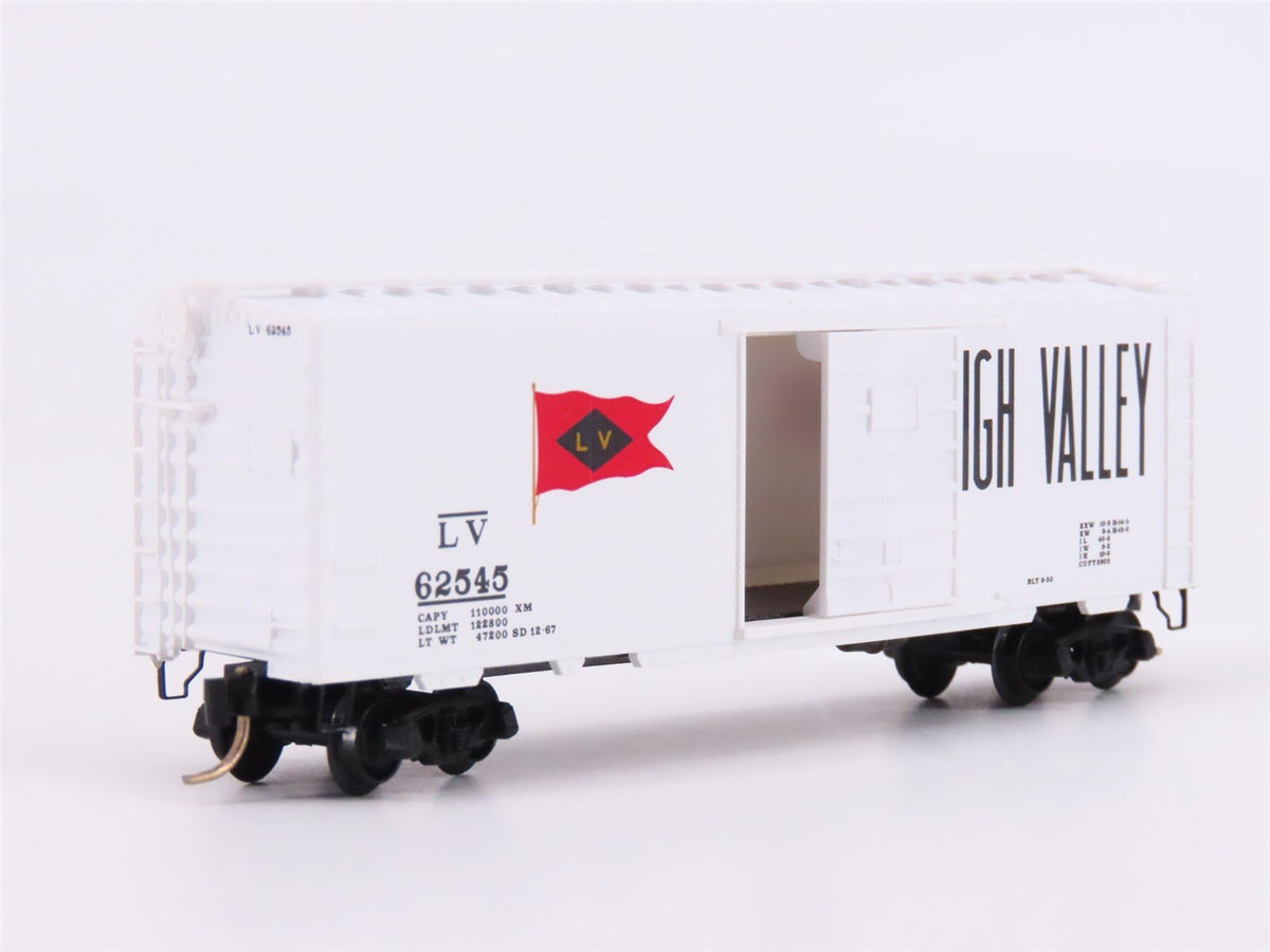 N Scale Micro-Trains MTL 20126 LV Lehigh Valley Railroad 40&#39; Box Car #62545