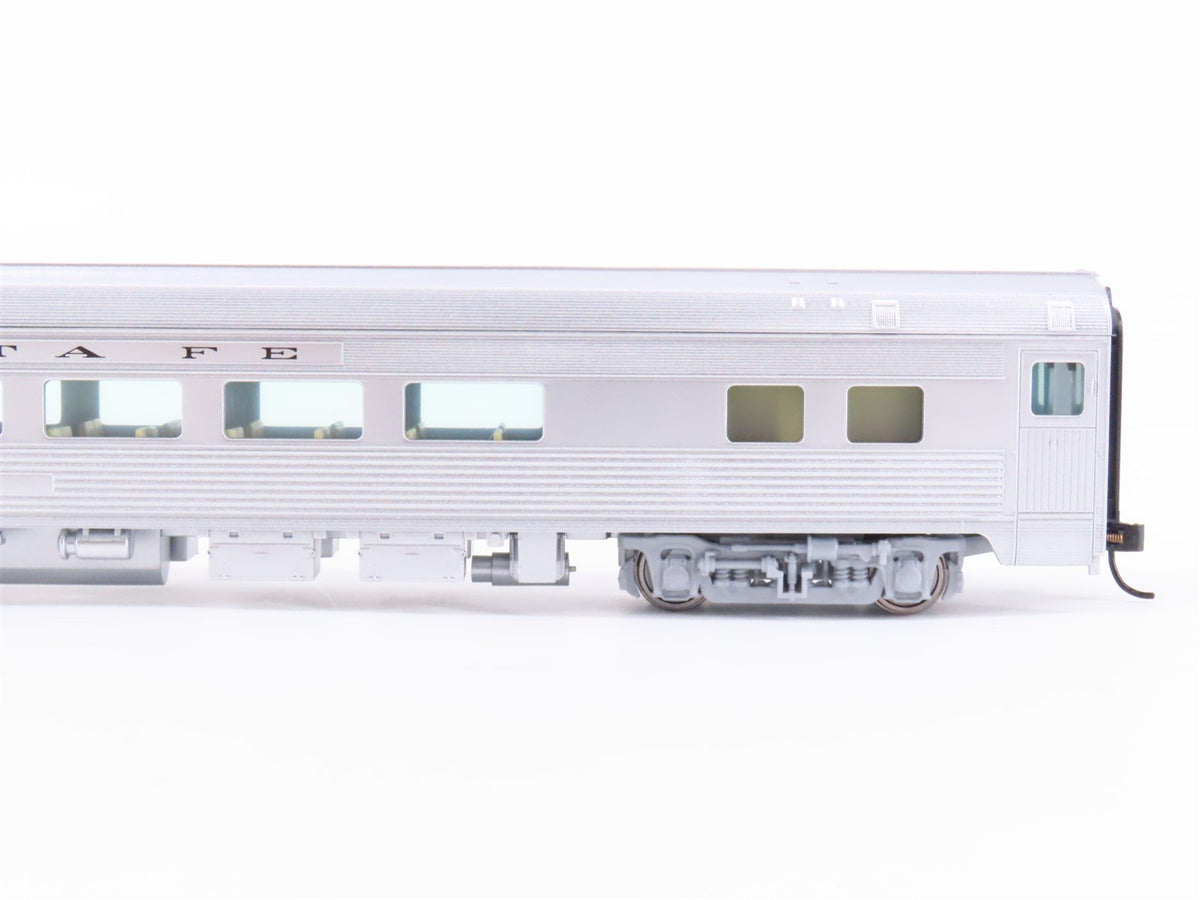 HO Scale Walthers Mainline 910-30002 ATSF Santa Fe 85&#39; Budd Coach Passenger Car