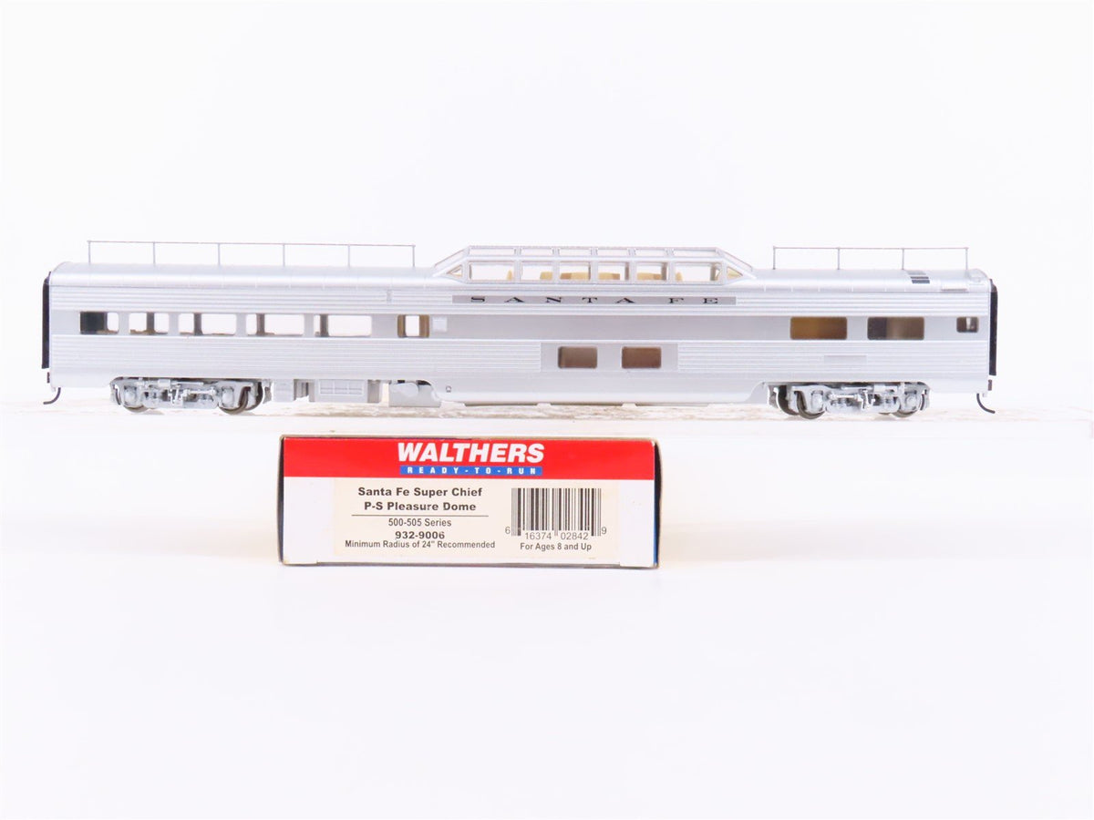 HO Scale Walthers RTR 932-9006 ATSF Santa Fe P-S Pleasure Dome Passenger Car