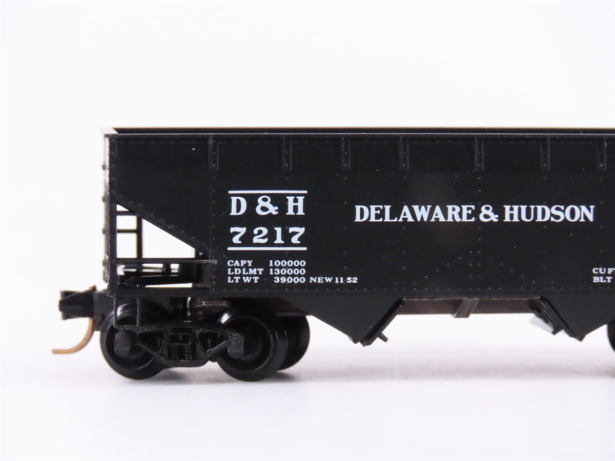 N Scale Micro-Trains MTL 55170 D&amp;H Delaware &amp; Hudson 33&#39; 2-Bay Hopper #7217