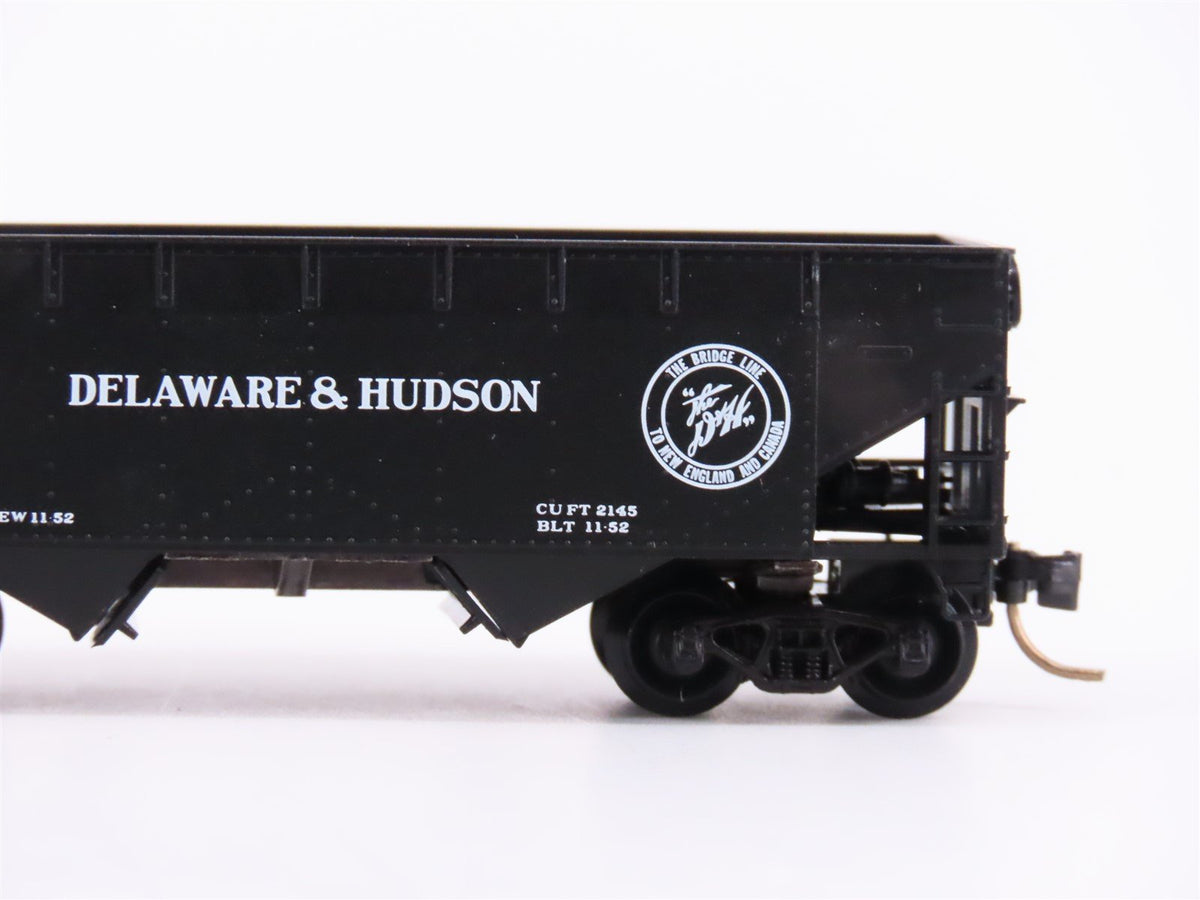 N Scale Micro-Trains MTL 55170 D&amp;H Delaware &amp; Hudson 33&#39; 2-Bay Hopper #7217