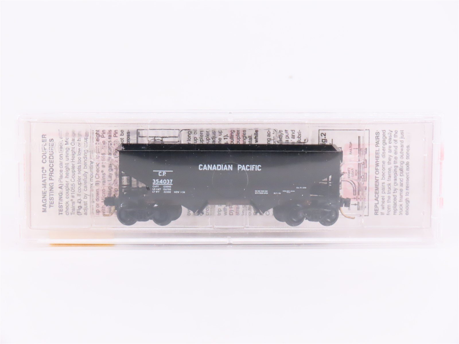 N Scale Micro-Trains MTL 55150 CP Canadian Pacific 33' 2-Bay Hopper #354037