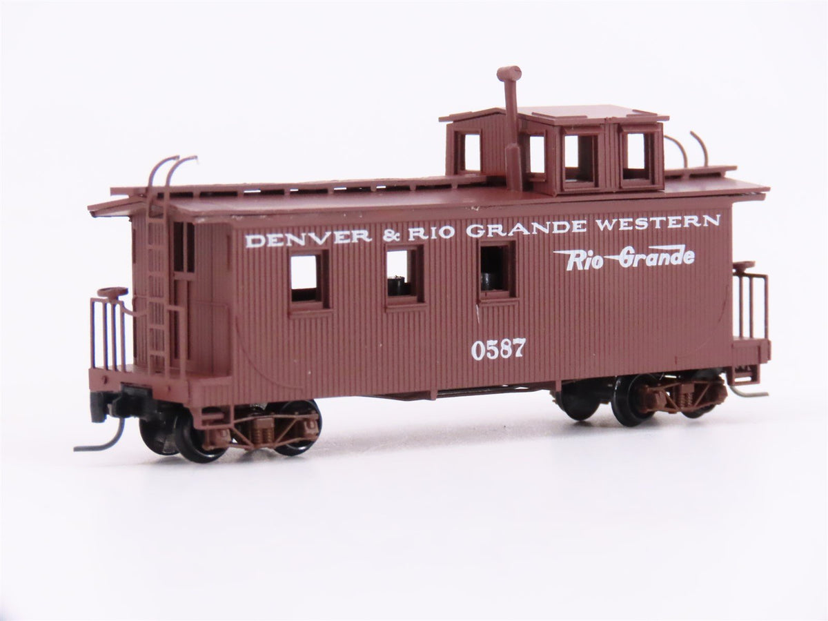 Nn3 Scale Micro-Trains MTL 15701 D&amp;RGW Denver &amp; Rio Grande Western Caboose #0587